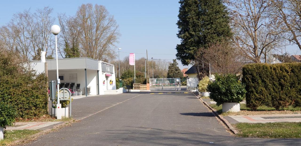 Camping de l'Ill Mulhouse Esterno foto